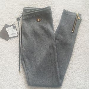 100% Authentic Louis Vuitton Leggings